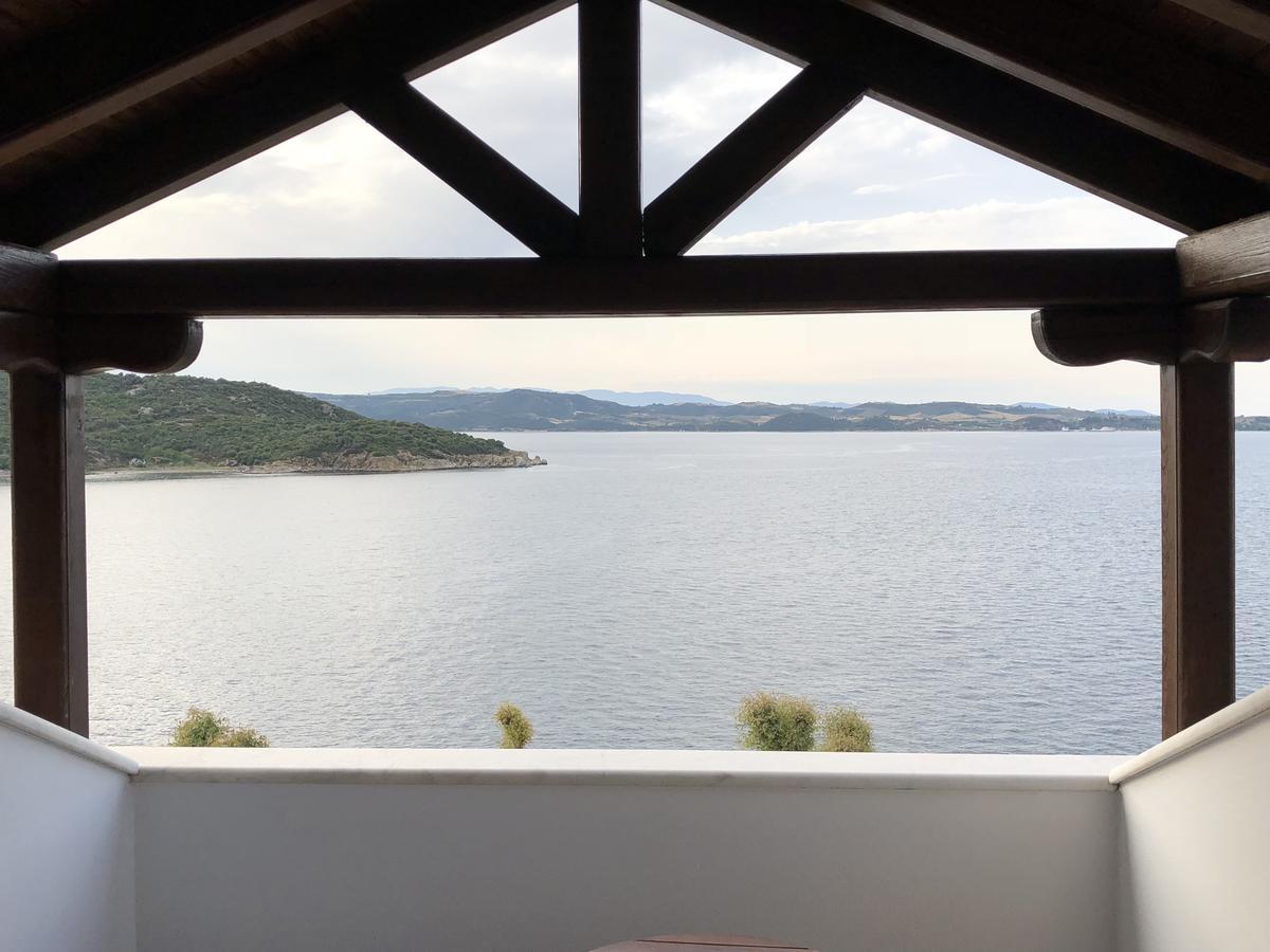 Ammouliani Hotel エクステリア 写真